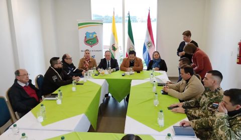 La DNM colaborará con el plan de mejoramiento del paso fronterizo Puerto Campichuelo (PY) y Candelaria (ARG)