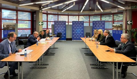 Canciller nacional y titular de Migraciones mantuvieron reuniones estratégicas para afianzar cooperación entre Paraguay y la OIM