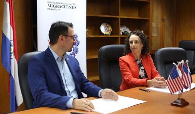 Migraciones y Embajada de EE.UU. acuerdan plan de trabajo para agilizar trámites de participantes de intercambio