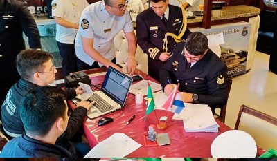 Realizan control migratorio de tripulantes brasileños en el puerto de Asunción