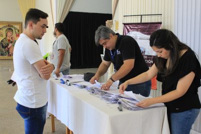 Más de 800 ciudadanos extranjeros solicitaron residencia en las dos últimas jornadas de regularización migratoria del año