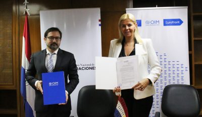 Migraciones recibió donación de equipos informáticos para el puesto de control migratorio del Puente de la Amistad