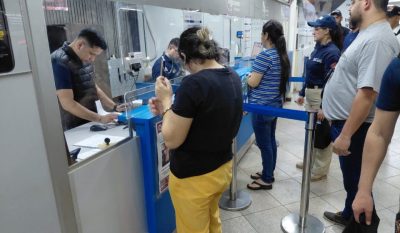 Migraciones concretó expulsión de tres personas buscadas por un doble homicidio en Brasil