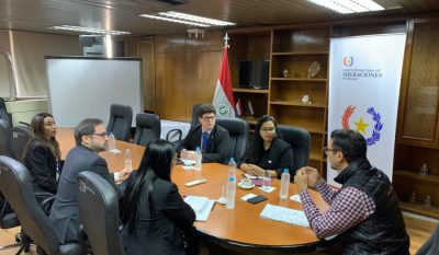 Modernización tecnológica y seguridad migratoria fueron los ejes de la reunión entre Migraciones y socios internacionales