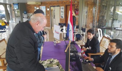 Migraciones efectuó control migratorio en evento internacional de aviación realizado en San Bernardino