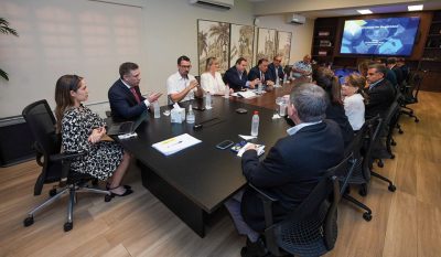 Presentan plan migratorio en reunión de coordinación previa a la final de la Copa Sudamericana