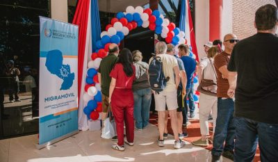 Ciudad del Este: el MigraMóvil desarrolla su penúltima edición del año en la ciudad fronteriza con mayor demanda de residencias