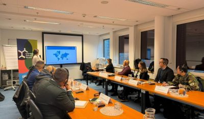 Migraciones refuerza capacidades técnicas para el examen documental en controles secundarios