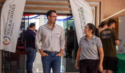 Titular de Migraciones destaca alta demanda en el cuarto día del MIGRAMÓVIL en Ciudad del Este