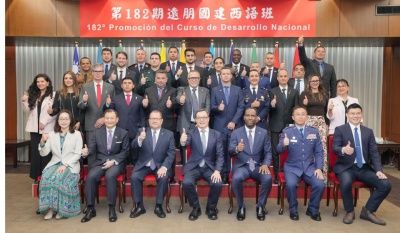 Funcionarios paraguayos culminaron formación estratégica en Taiwán